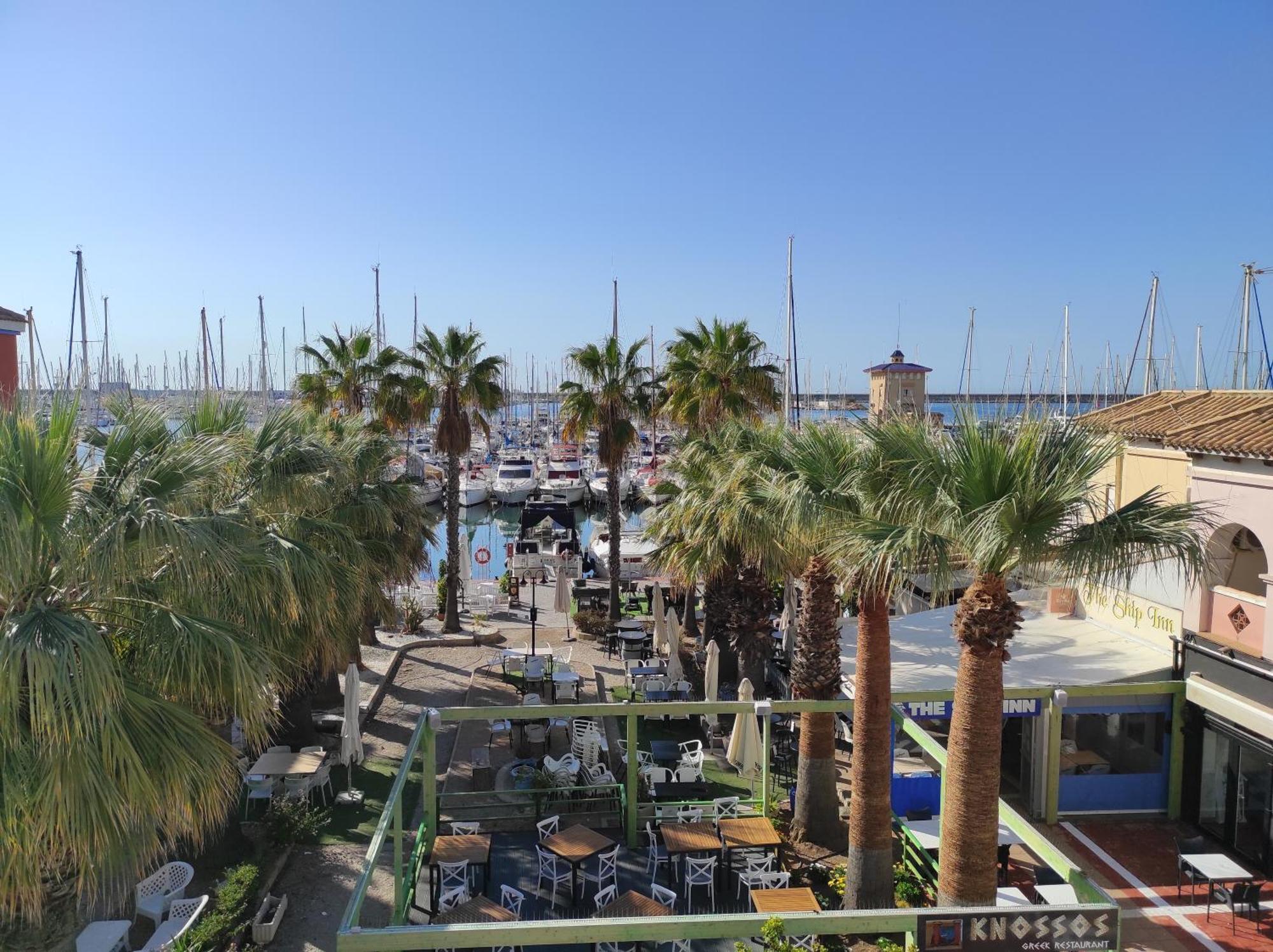 Marina Sunrise Puerto Apartment Torrevieja Exterior photo